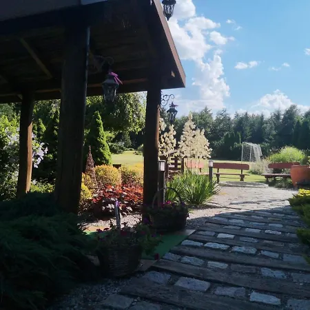 Dworek Nad Stawem