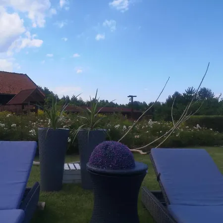 Dworek Nad Stawem *