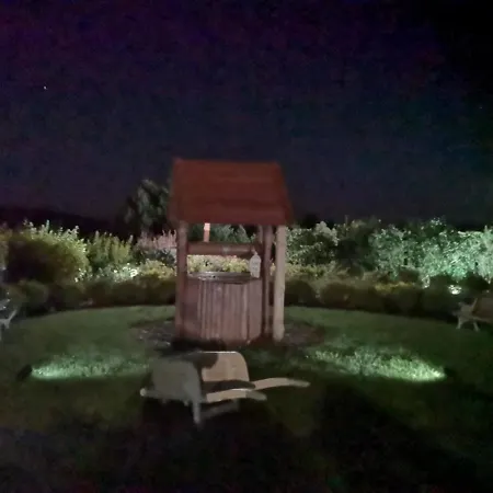 Dworek Nad Stawem Farm stay Stary Dzierzgon