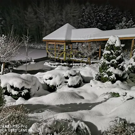 Dworek Nad Stawem *