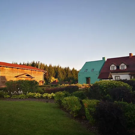 Dworek Nad Stawem Farm stay *
