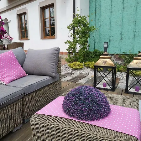 Farm stay Dworek Nad Stawem